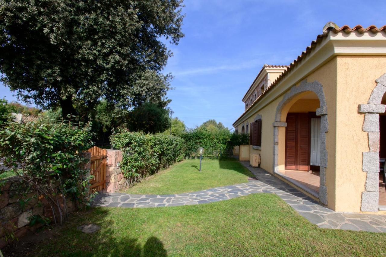 Ville Del Mar San Teodoro  Exterior foto