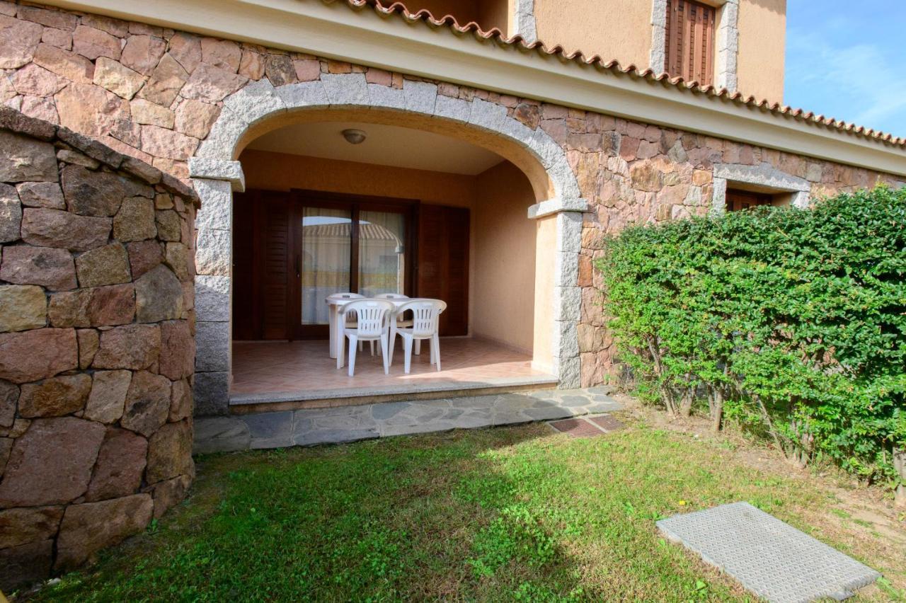 Ville Del Mar San Teodoro  Exterior foto